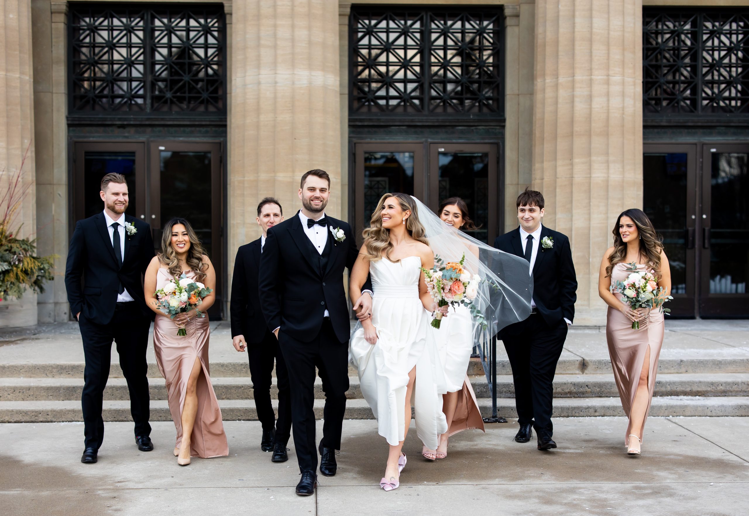Image 3 -Cass-Andre-WeddingSneaks-42 2
